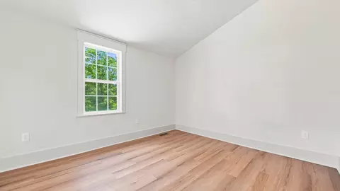 Bedroom - 93 Gary Ln, Ringgold, GA 30736 photo 2 of 3