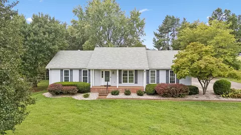 147 Flynn Rd, Gallatin, TN 37066