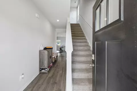 Entry Way - 4922 Barnburgh Ln, Murfreesboro, TN 37129 photo 1 of 7