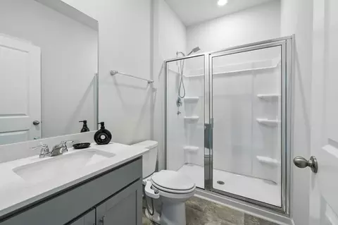 Bath - 4922 Barnburgh Ln, Murfreesboro, TN 37129 photo 1 of 5