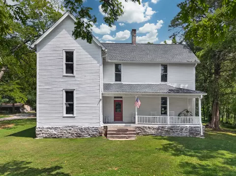 142 Eldad Rd, Fayetteville, TN 37334
