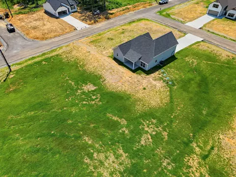 View/Area - 400 Marcella Ct, Dickson, TN 37055 photo 10 of 11