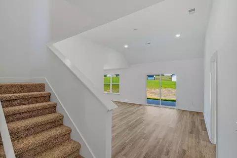 Entry Way - 400 Marcella Ct, Dickson, TN 37055 photo 3 of 7