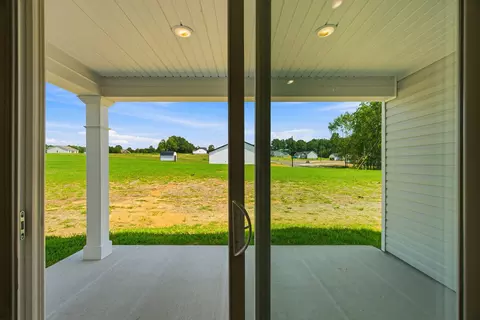 Exterior - 400 Marcella Ct, Dickson, TN 37055 photo 11 of 17