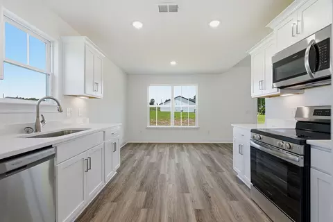 Kitchen - 400 Marcella Ct, Dickson, TN 37055 photo 3 of 3