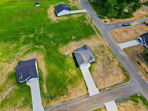 View/Area - 400 Marcella Ct, Dickson, TN 37055 photo 4 of 11