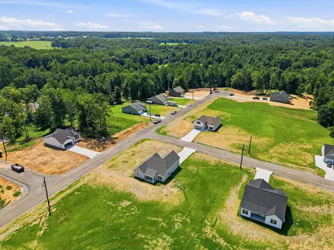 View/Area - 400 Marcella Ct, Dickson, TN 37055 photo 11 of 11