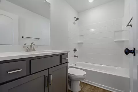 Bath - 400 Marcella Ct, Dickson, TN 37055 photo 1 of 3