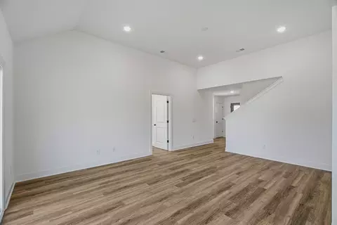 Living - 400 Marcella Ct, Dickson, TN 37055 photo 3 of 3