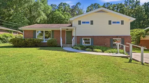 124 Coffman Dr, Fort Oglethorpe, GA 30742