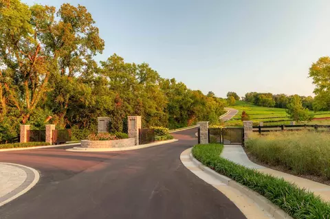517 Cielo Dr, Brentwood, TN 37027