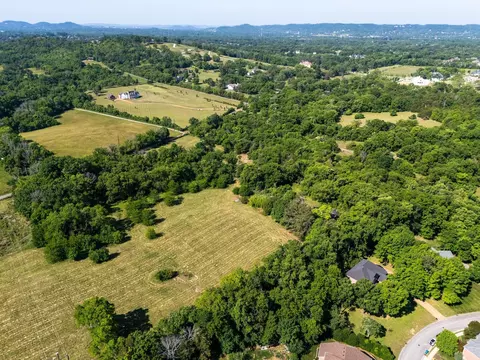9318 Old Smyrna Rd, Brentwood, TN 37027