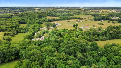 View/Area - 5833 Highway 76 E, Springfield, TN 37172 photo 4 of 9