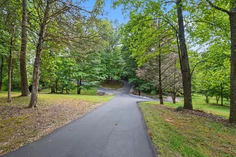 Exterior - 5833 Highway 76 E, Springfield, TN 37172 photo 12 of 17