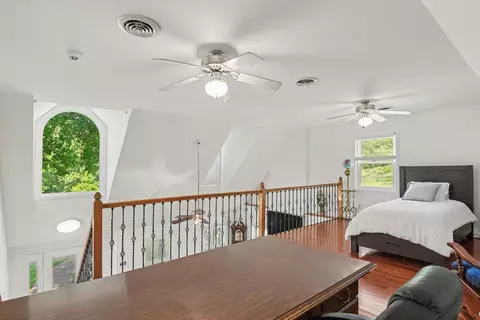 Bedroom - 5833 Highway 76 E, Springfield, TN 37172 photo 10 of 13