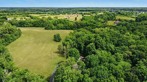 View/Area - 5833 Highway 76 E, Springfield, TN 37172 photo 1 of 9