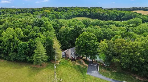 View/Area - 5833 Highway 76 E, Springfield, TN 37172 photo 2 of 9