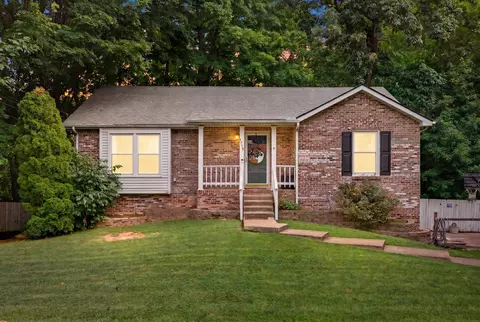 1719 Setter Rd, Clarksville, TN 37042