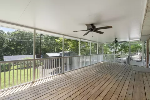 Exterior - 306 Cedarview Dr, Dickson, TN 37055 photo 8 of 13