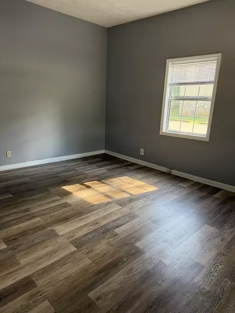 Bedroom - 429 Forrest St, Murfreesboro, TN 37130 photo 2 of 2