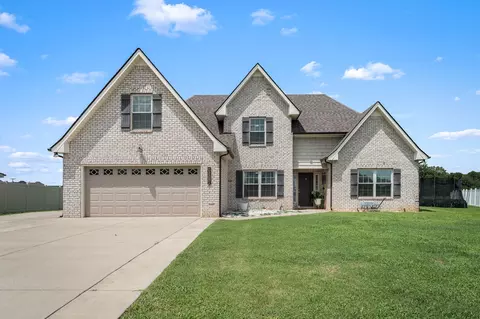 3213 Volta Rd, Christiana, TN 37037