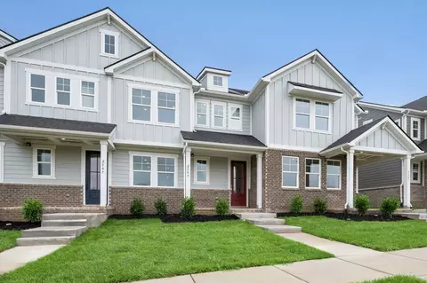 2595 Peaceful Valley Dr, Columbia, TN 38401