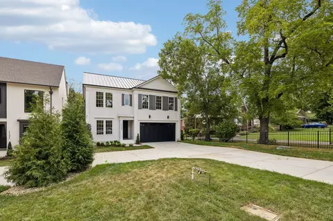 1133 Maplehurst Ln, Nashville, TN 37204
