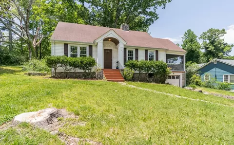 385 Paden Ln, Chattanooga, TN 37411