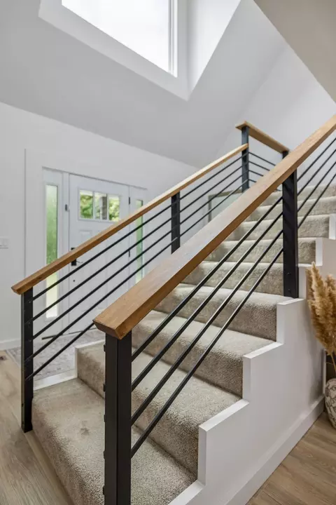 Entry Way - 2300 Lee Rd, Spring Hill, TN 37174 photo 11 of 12