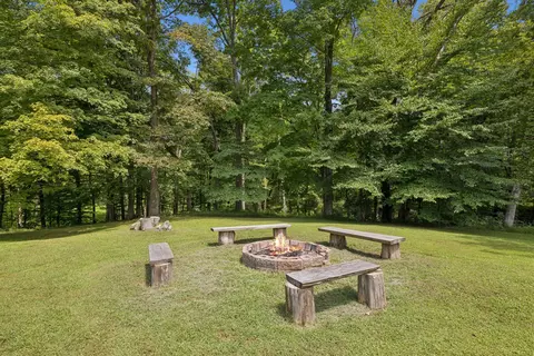 Exterior - 2300 Lee Rd, Spring Hill, TN 37174 photo 15 of 20
