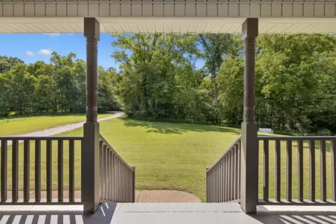 Exterior - 2300 Lee Rd, Spring Hill, TN 37174 photo 4 of 20