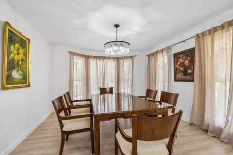 Dining - 2300 Lee Rd, Spring Hill, TN 37174 photo 2 of 4