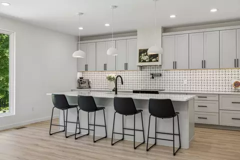 Kitchen - 2300 Lee Rd, Spring Hill, TN 37174 photo 4 of 16