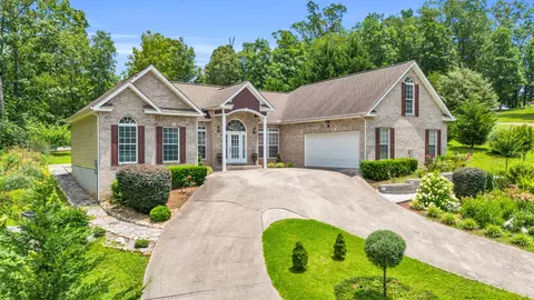 9431 E Brainerd Rd, Chattanooga, TN 37421