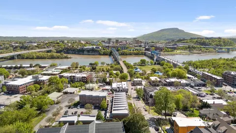 221 Delmont St #247, Chattanooga, TN 37405