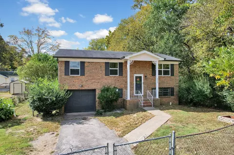 3444 Persimmon Ln, Chattanooga, TN 37406