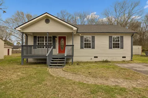 85 Biscayne Blvd, Rossville, GA 30741