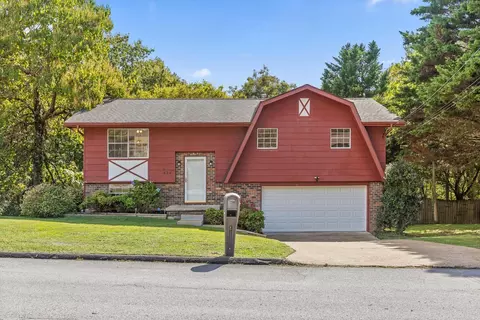 434 Stone Ridge Dr, Hixson, TN 37343