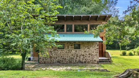 11226 Hefferlin Ln, Apison, TN 37302