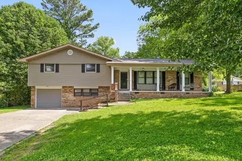 8619 Igou Gap Rd, Chattanooga, TN 37421