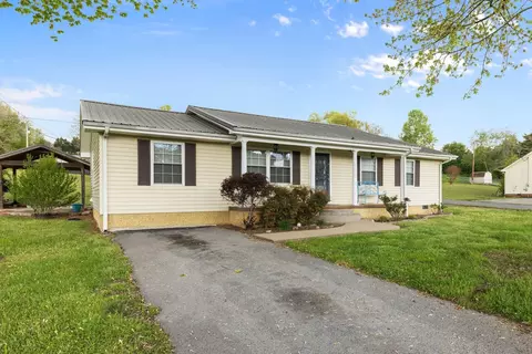 1033 Nickajack Cir, Jasper, TN 37347