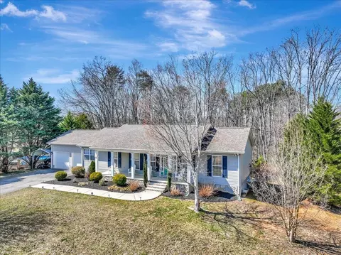125 Renita Dr, Dayton, TN 37321