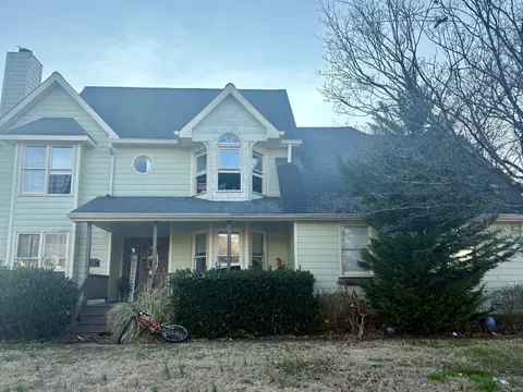114 Meadowstone Cir, Ringgold, GA 30736