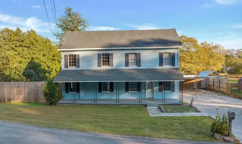 980 Pine St, Trion, GA 30753