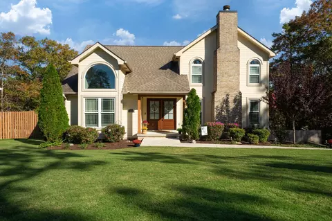 1906 Port Royal Dr, Soddy Daisy, TN 37379