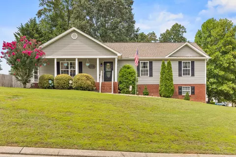 5628 Sarah Dr, Ooltewah, TN 37363