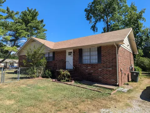 4734 Norcross Rd, Hixson, TN 37343