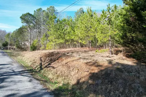 5 County Road 47, Riceville, TN 37370