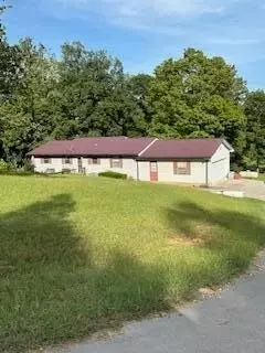 321 SE Helms Ln, Cleveland, TN 37323