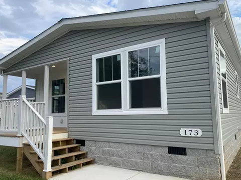 173 Dode St, Sweetwater, TN 37874